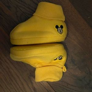 Baby slippers